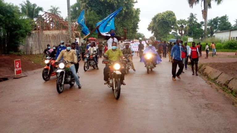 Marche/Gbadolite : Une centaine des manifestants ont répondu à l&rsquo;appel de Lamuka