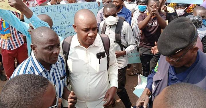 Sud-kivu/Marche:plus de 10 enseignants blessés et hospitalisés.