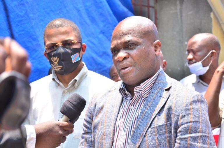 EPST : Les résultats des examens d&rsquo;État édition 2019-2020 pour Kinshasa n&rsquo;est qu&rsquo;une question des heures (W. Bakonga)