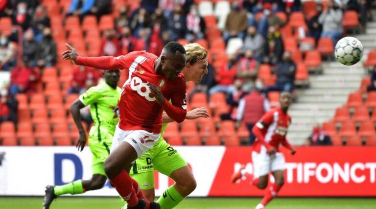 Jupiler pro Ligue : Muleka marque, le standard s&rsquo;accroche à domicile