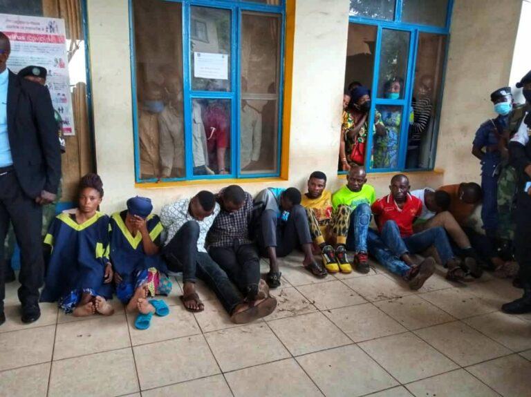 SUD-KIVU: présentation de 10 Présumés criminels au gouverneur.