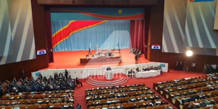 RDC: Le secrétaire général à l&rsquo;Ass.Nat n&rsquo;a pas été suspendu, confirmation du Ministère de la fonction publique( document )