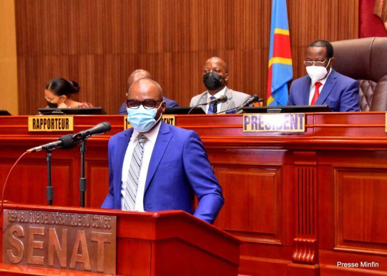 Le Ministre des Finances Nicolas KAZADI vient d’obtenir en seconde lecture au Sénat, l’adoption de 7 projets de loi de ratification des prêts.