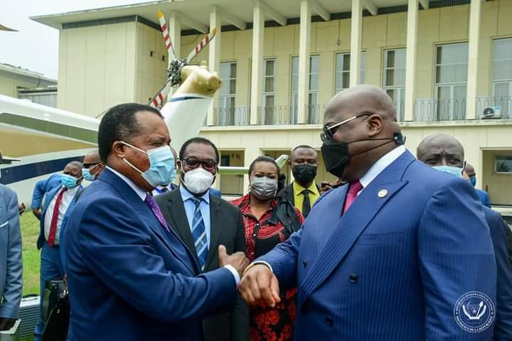 Coopération : arrivé à Kinshasa, Sassou N&rsquo;guesso a participé aux côtés  de Tshisekedi à la remise des diplômes au CHESD
