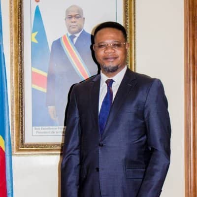 RDC: Le Ministre du Numérique, Dr Cashmir Eberande Kolongele de retour à Kinshasa après un séjour en France pour des soins de santé