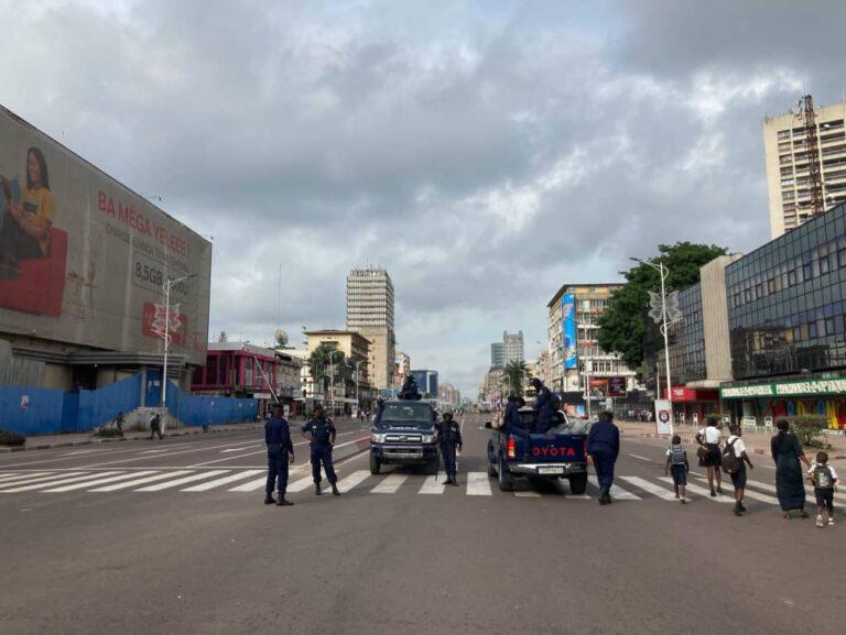 Sit-in devant la CENI : le dispositif sécuritaire devant le bureau de la centrale électorale renforcé