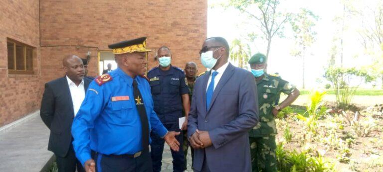 Nord-Kivu : Julien Paluku demande aux jeunes de quitter les groupes armés