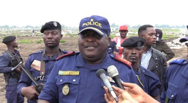 Kinshasa : Général Kasongo interdit l&rsquo;approvisionnement en carburant avec bidons dans les stations-service