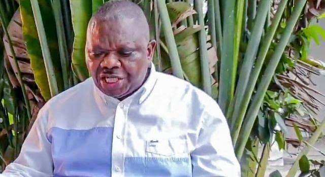 Dans le collimateur de la justice, Lisanga Bonganga poursuivi pour «offense» à Félix Tshisekedi