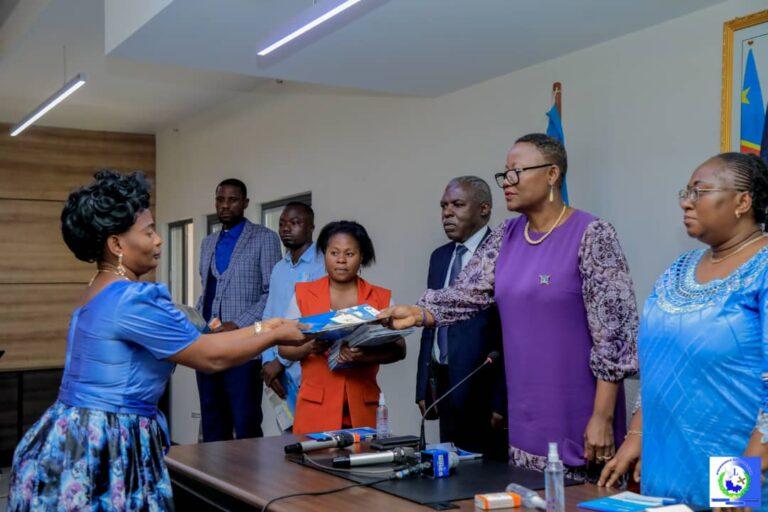 Dotation de 0,3% minimum des chiffres d’affaires : N&rsquo;samba Kalambayi en mission d&rsquo;installation des OS