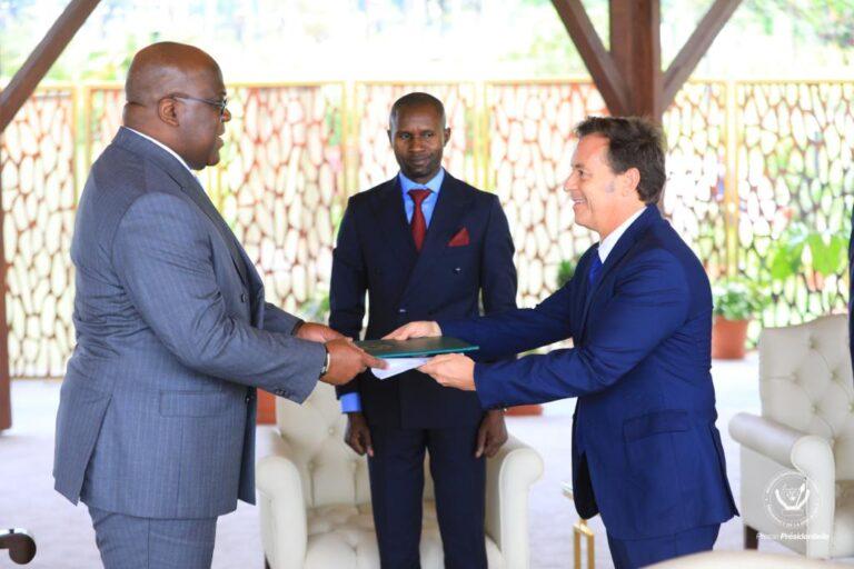 RDC : Tshisekedi officialise les accréditations des ambassadeurs de Cuba, Brésil et Turquie