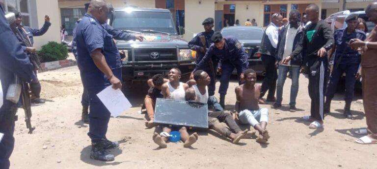 Goma : 5 présumés bandits armés présentés à la presse