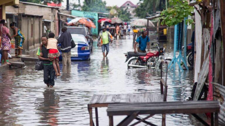 Kinshasa : après la pluie, viennent d’énormes dégâts