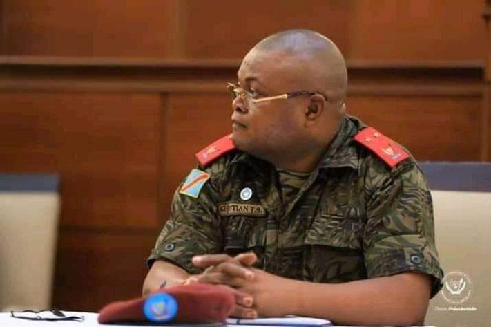 EMG-FARDC: Christian Tshiwewe prend officiellement le bâton de commandement