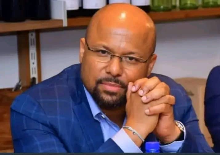Le procès de Vidiye Tshimanga s&rsquo;ouvre, l&rsquo;ex-conseiller de Tshisekedi présent