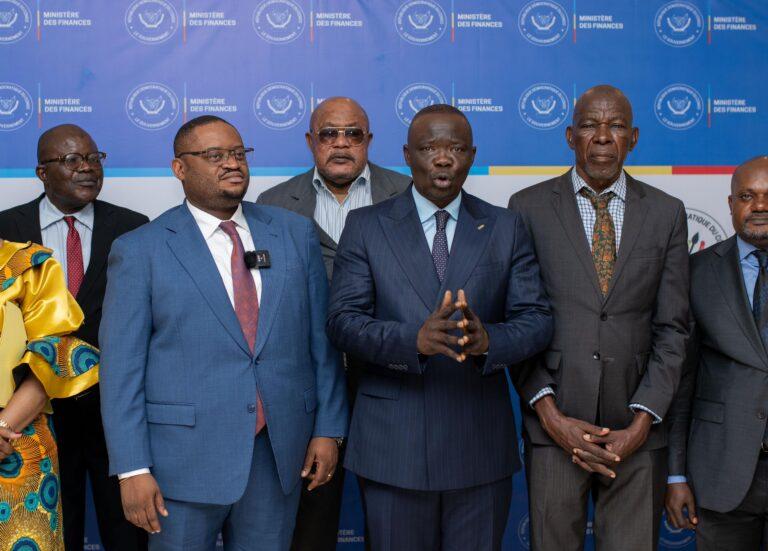 Prompt à exécuter les engagements du gouvernement envers l&rsquo;ONATRA, Doudou Fwamba ascensé par la délégation syndicale