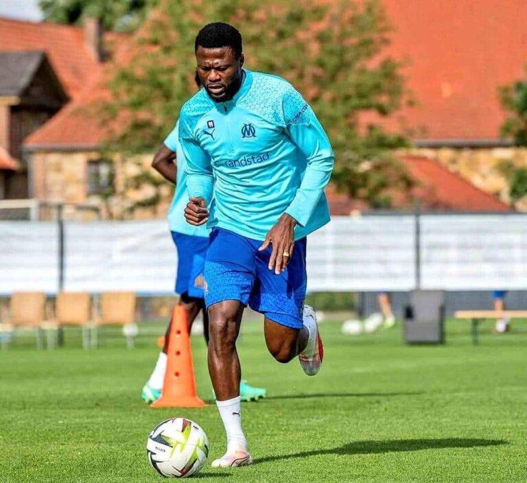 Mercato : Brest veut Mbemba ?