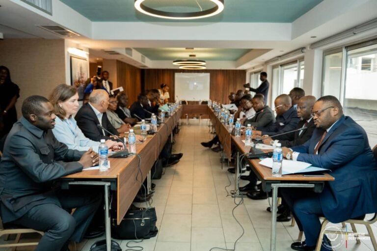 La RDC vers la transformation de la dette publique en levier de développement grâce au mécanisme de  » Debt Swap