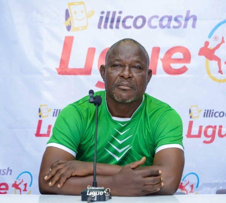 Linafoot: Hitachi Muchemvula démissionne de son poste d&rsquo;entraîneur de l&rsquo;OC Renaissance