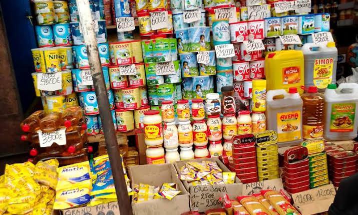 RDC: le gouvernement promet de réduire les prix des produits de première nécessité d’ici le 10 décembre