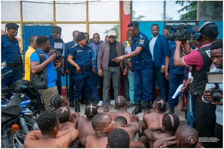Opération NDOBO : Près de 450 kuluna appréhendés par la police