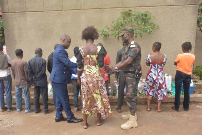 Beni : l&rsquo;armée remet 10 ex-otages des ADF à la société civile