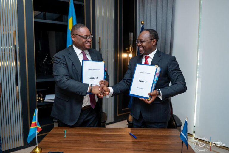 La RDC et la Banque mondiale signent un accord de financement de près de 2 milliards USD pour 5 projets phares dont Inga III