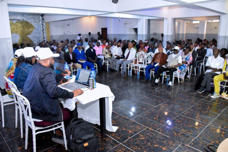 CNSSAP – Tshikapa: vive affluence pour les opérations d&rsquo;immatriculation suite à des séances de vulgarisation réussies