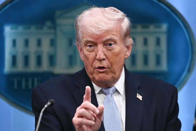 Detroit d&rsquo;Ormuz : Donald Trump tape le poing sur la table